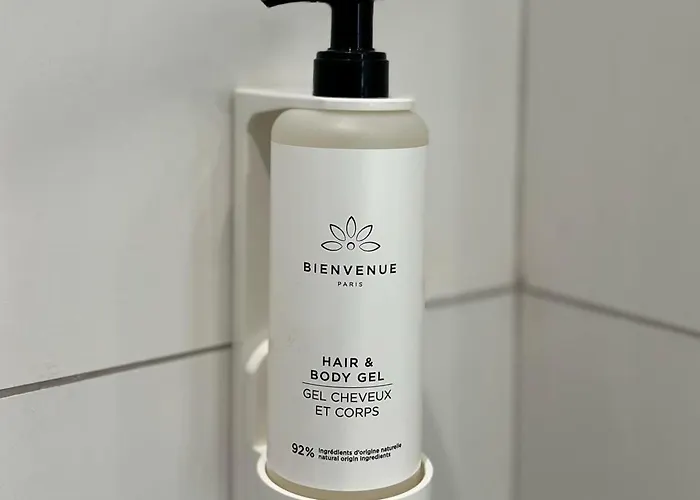 Spacious - 1 Minute Walking From Center Tirana